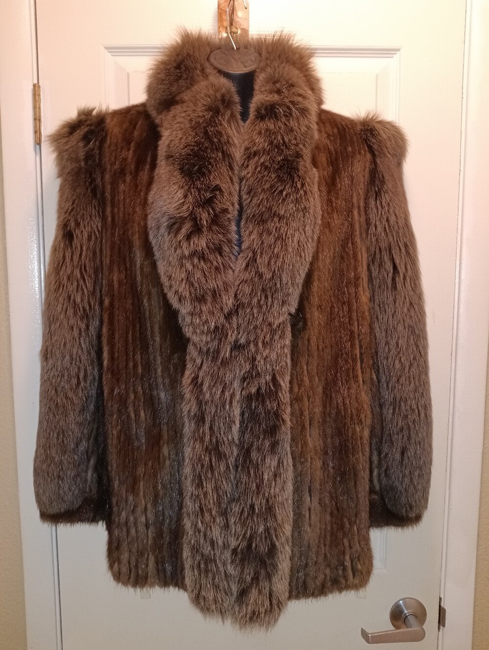 Women's Genuine Pristine Mink Sable Brown Fur Coat - Luxury Outerwear